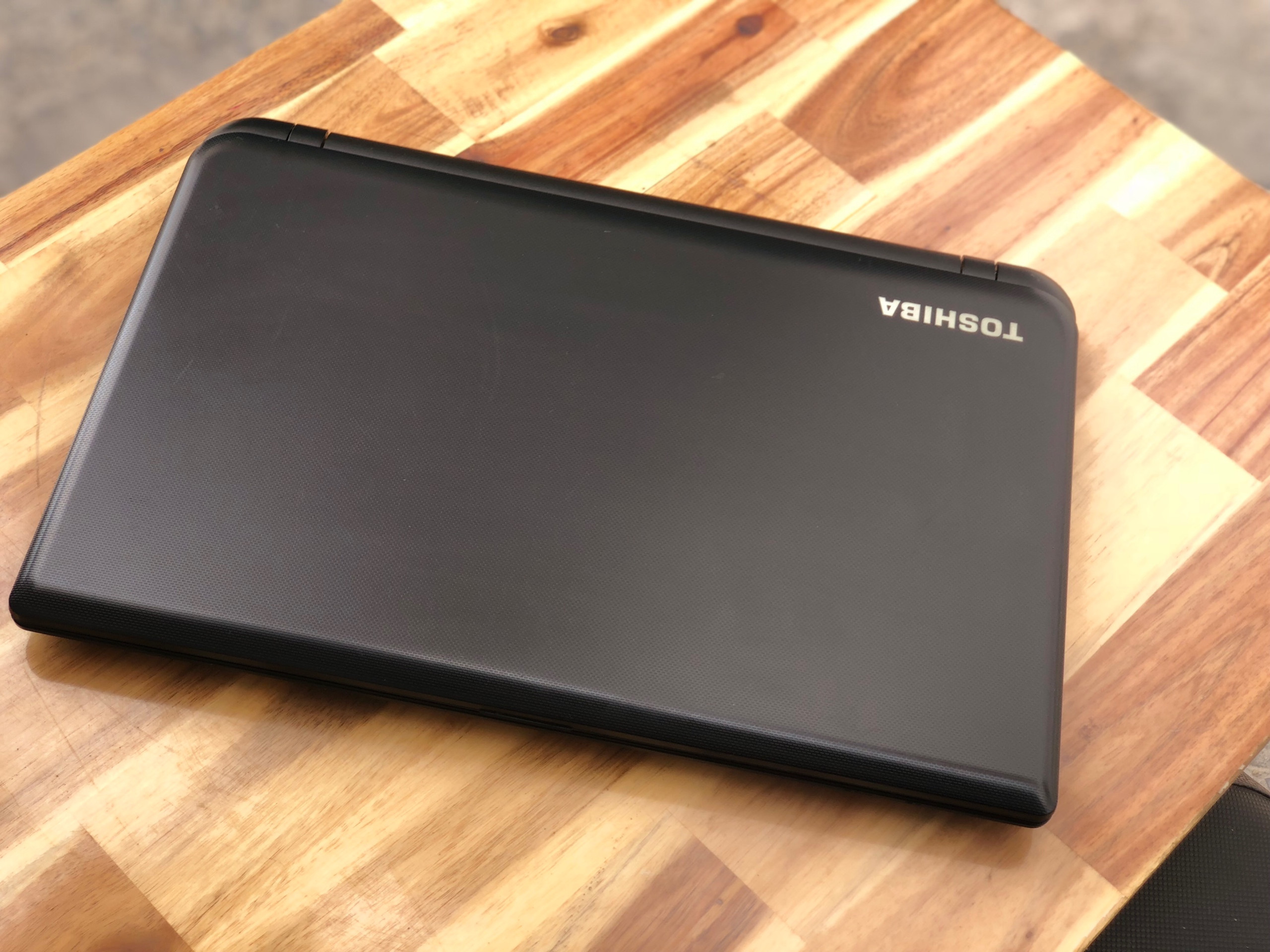 Sửa chữa laptop Toshiba